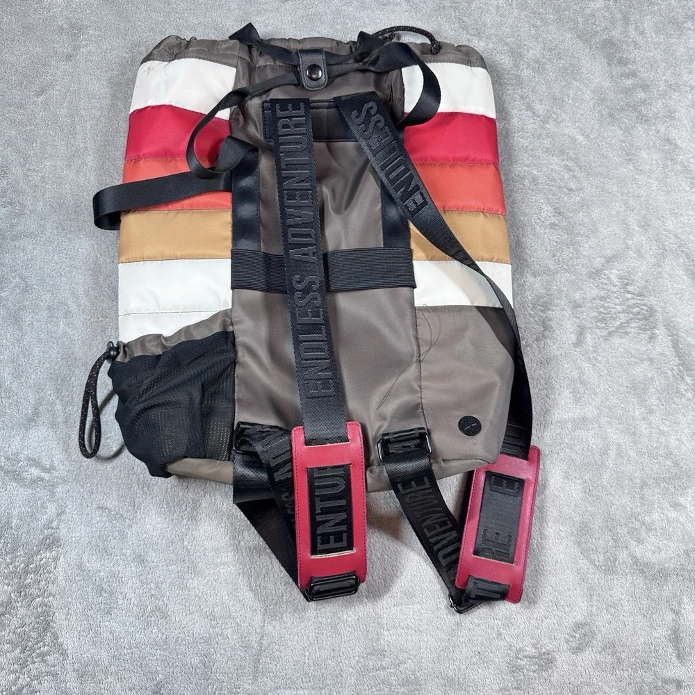 Dungeons & Dragons Backpack Convertible Tote Bag Gray Red Striped D&D Gamer